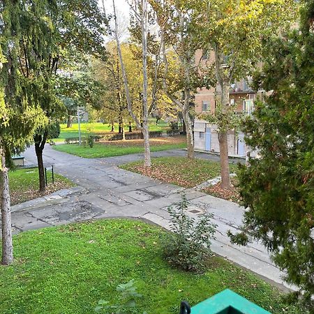 Nel Verde Della Citta Milano Exteriör bild
